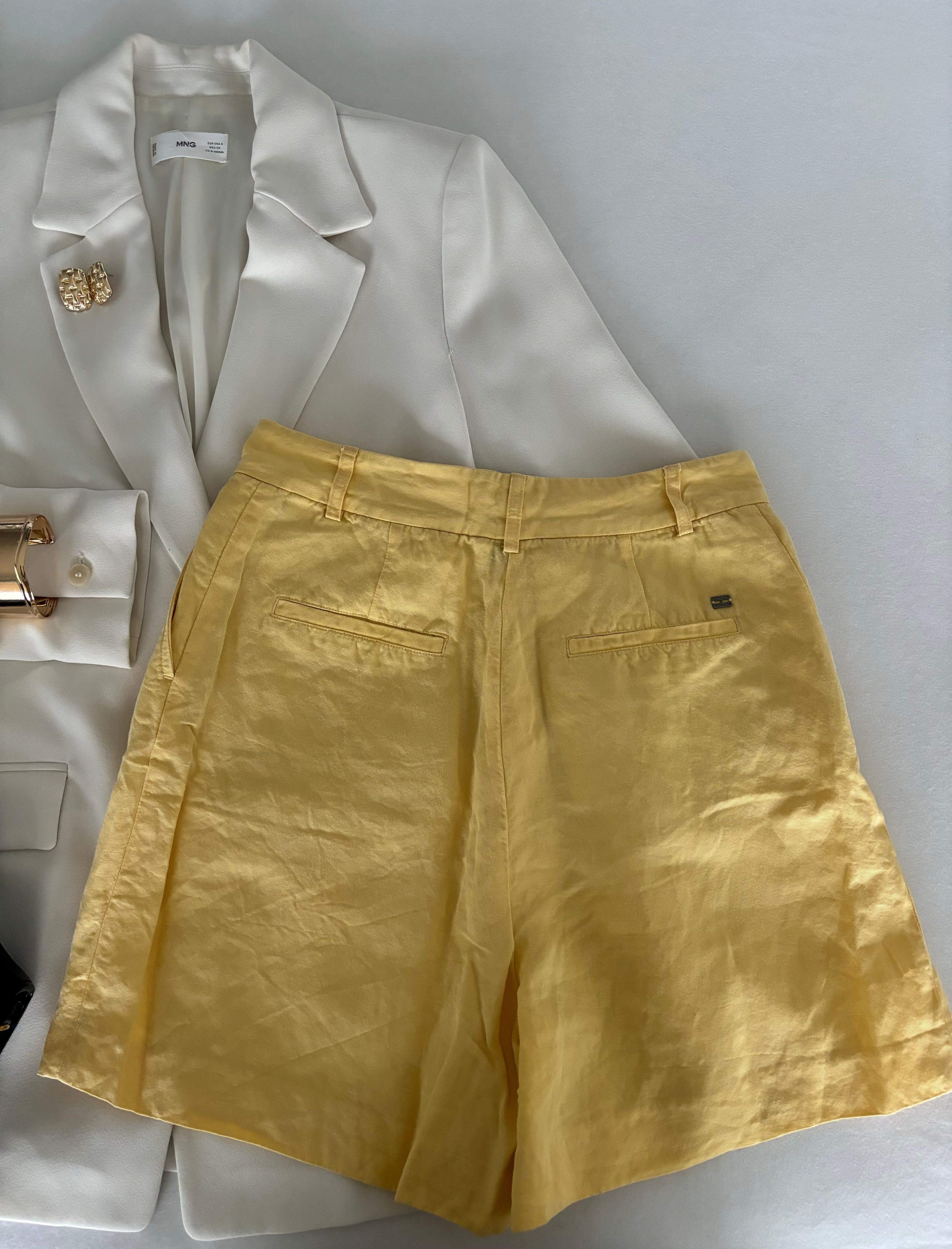 Short Tommy Hilfiger taille 36