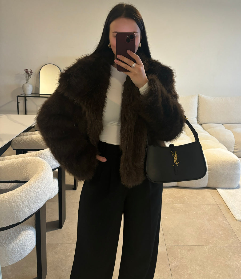 Veste en fourrure marron taille S/M