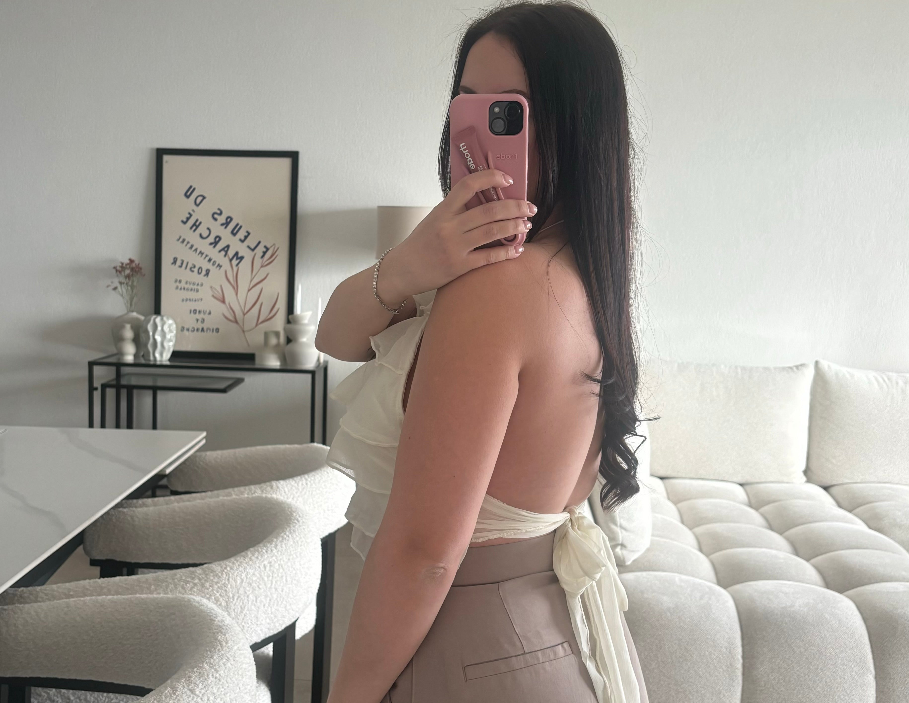 Haut, se noue au dos taille S/M