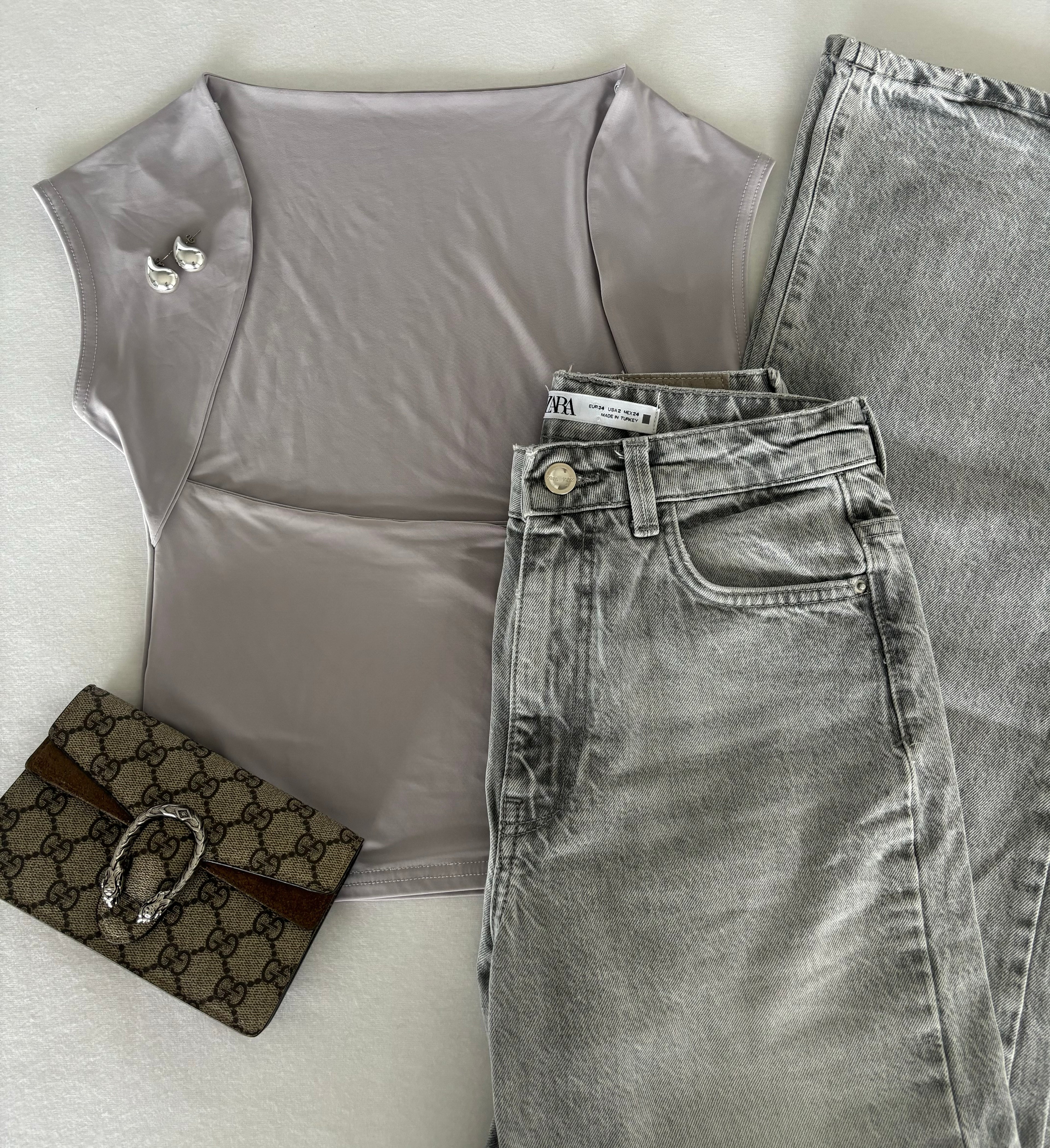 Haut avec dos ouvert taille S