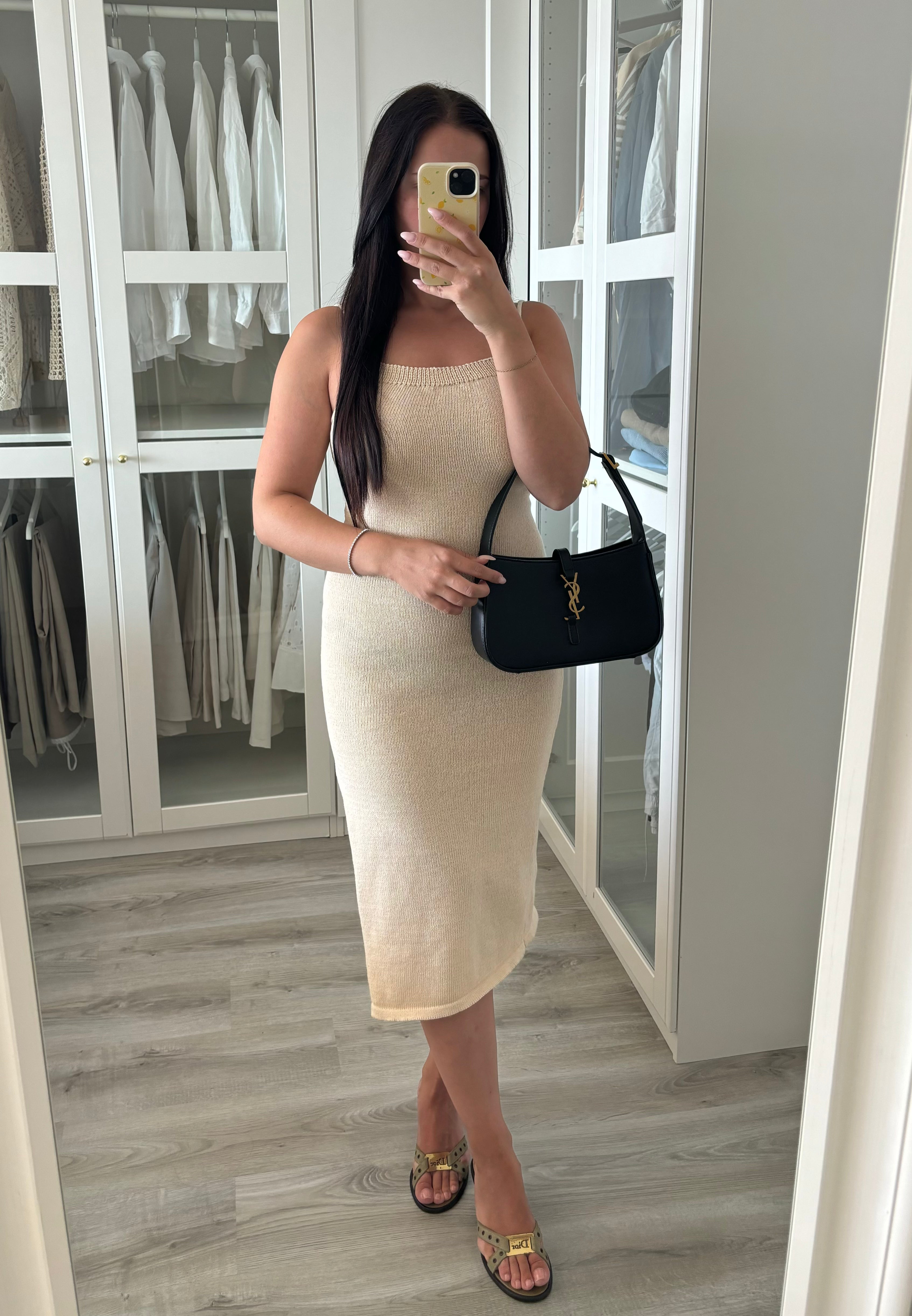 Robe avec dos lacé taille S/M