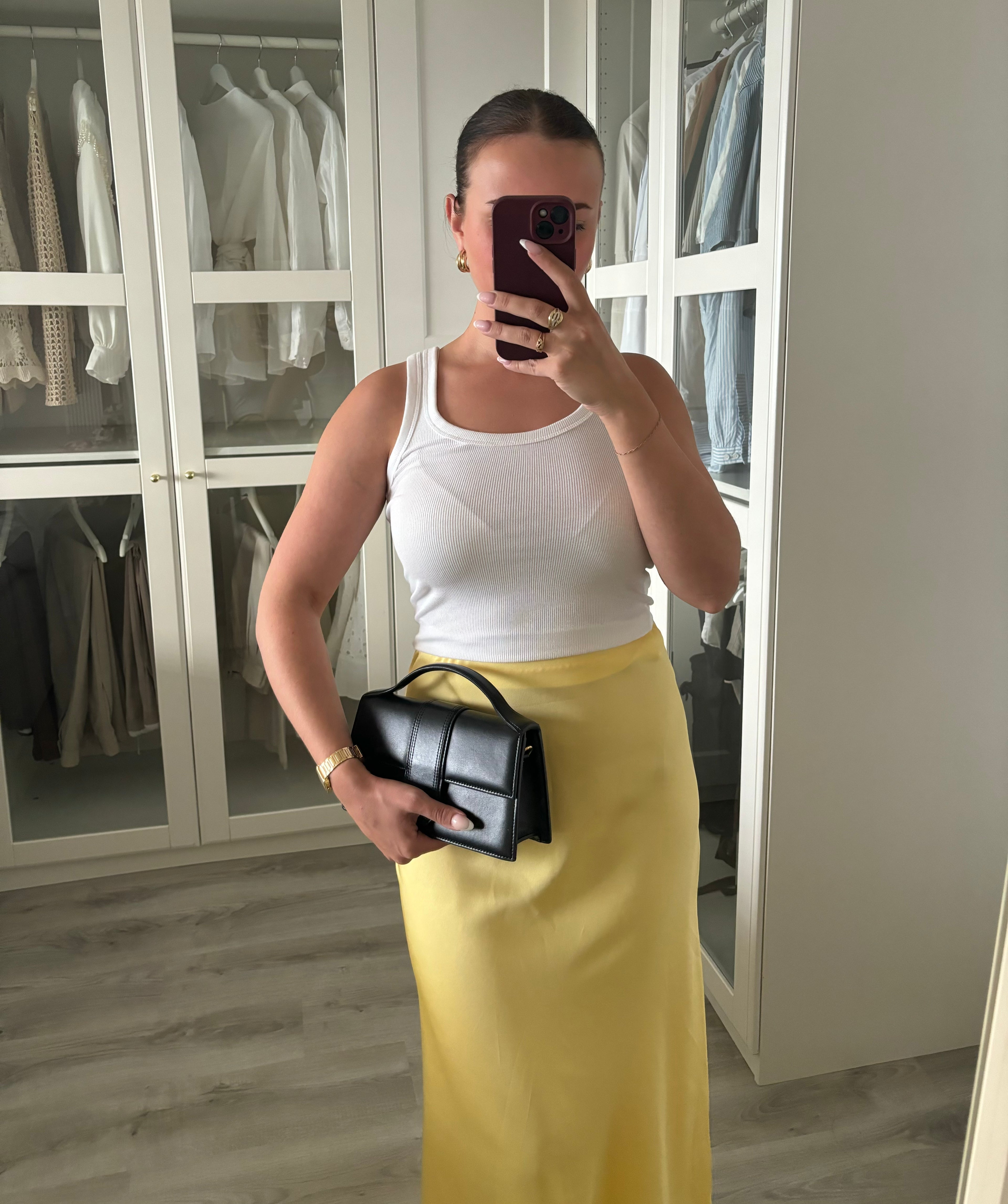 Jupe satinée jaune taille S/M