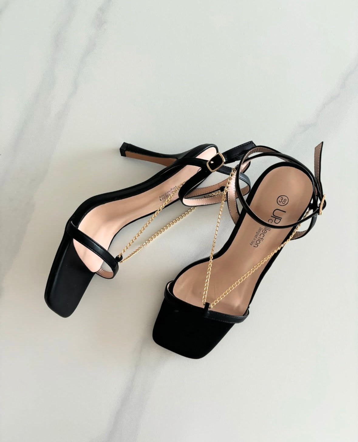 Sandales à talons taille 38